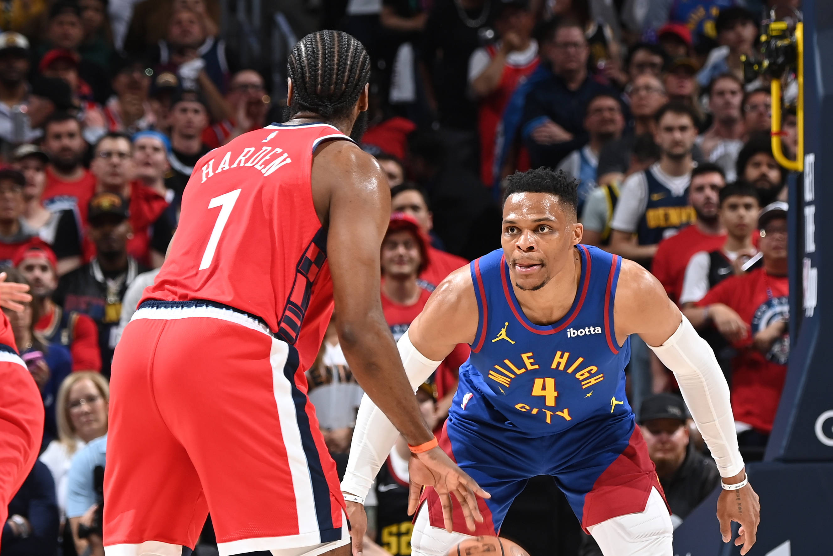 开云-包含哈登与70激战热火分钟，比赛规则变更胜负难料！，穆雷焦点对战引发球迷热议的词条-开云