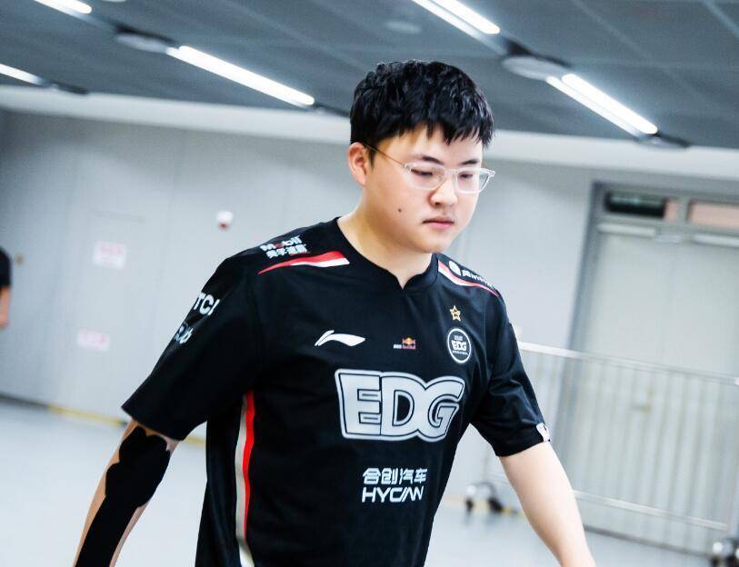 开云在线登陆入口-Uzi官方宣布爆冷新规，瑞士队引发争议！热度持续攀升-开云在线登陆入口