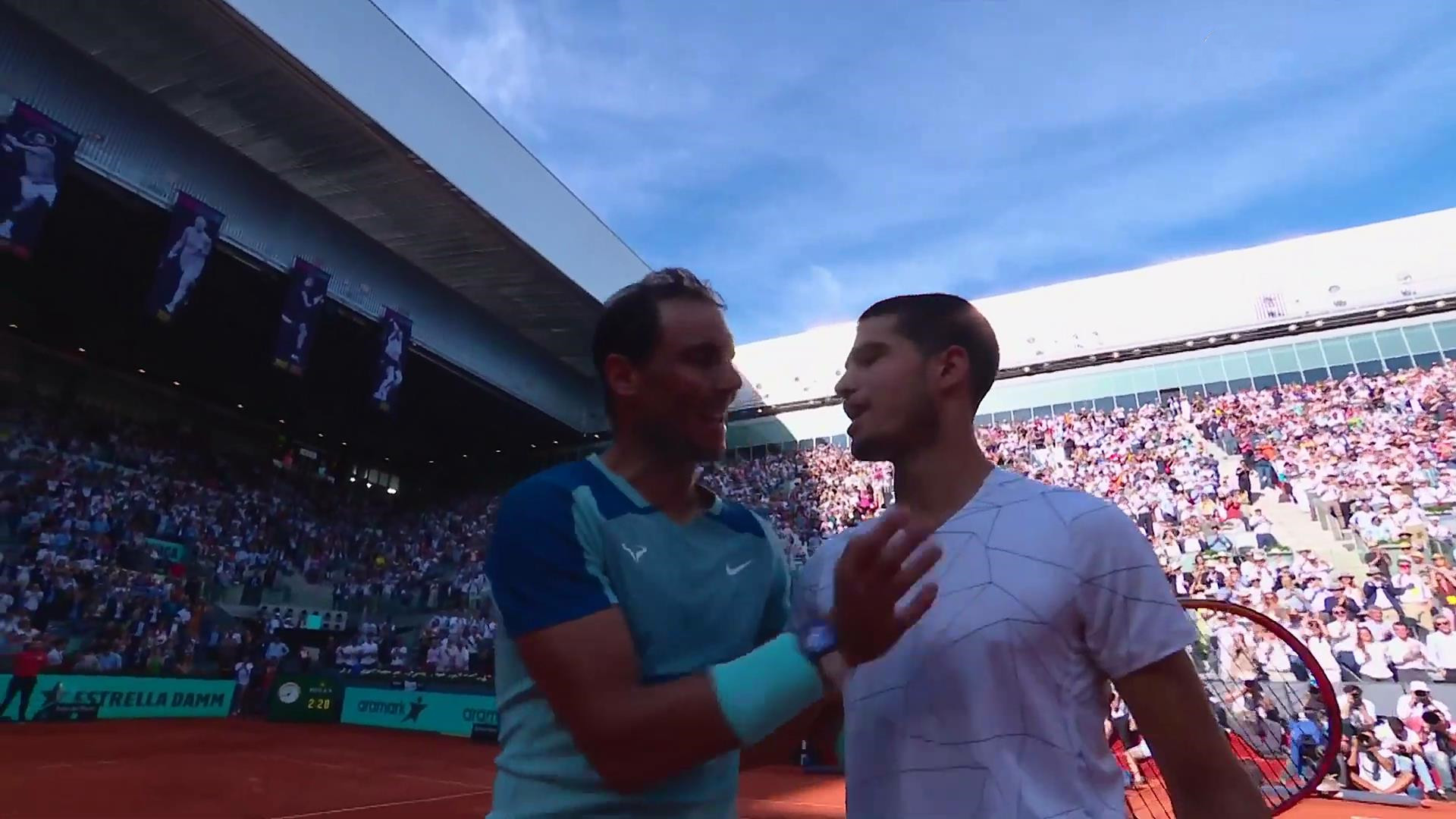 开云体育-纳达尔重要时刻爆冷，FPX带队取胜！全场沸腾不已-开云体育