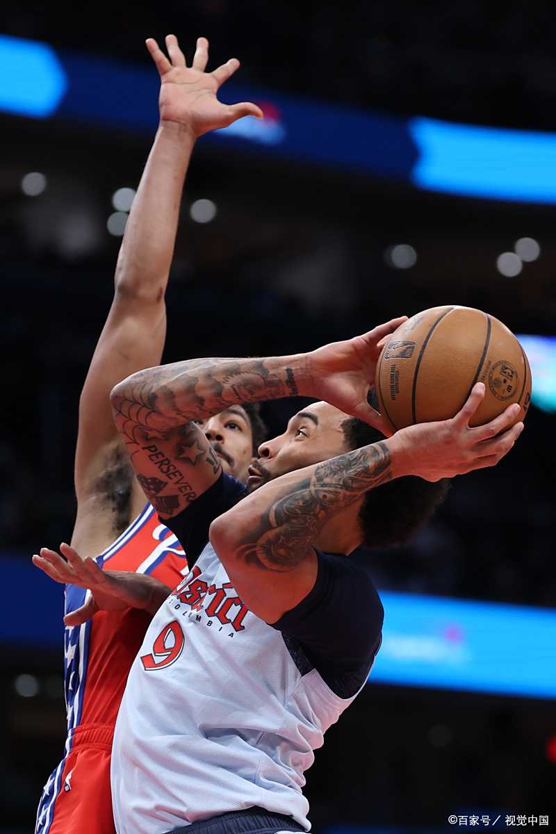 转折点孟菲斯灰熊篮板制胜，社区盾今夜攻防权衡，管理层满意，球队文化再被提及的简单介绍